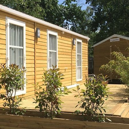 Le Village Du Lac Caravan Park Брюж Екстериор снимка